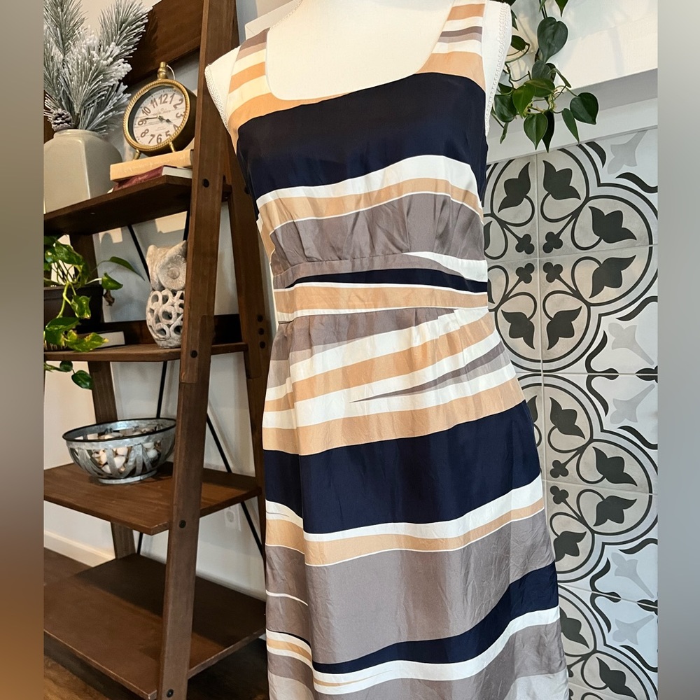 Banana Republic dress size 4